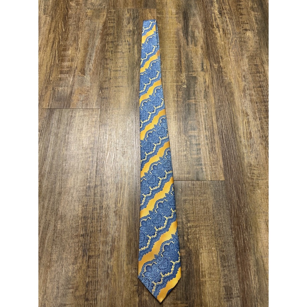 Stacy Adams Signature Gold Mens Paisley Necktie Yellow Blue Microfiber Hand Made - Picture 6 of 14